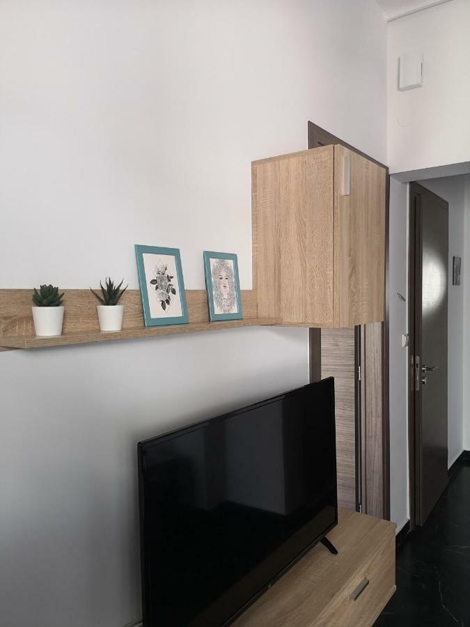 Explore Greece From Bright City Centre Apartment Chalkís Exteriér fotografie